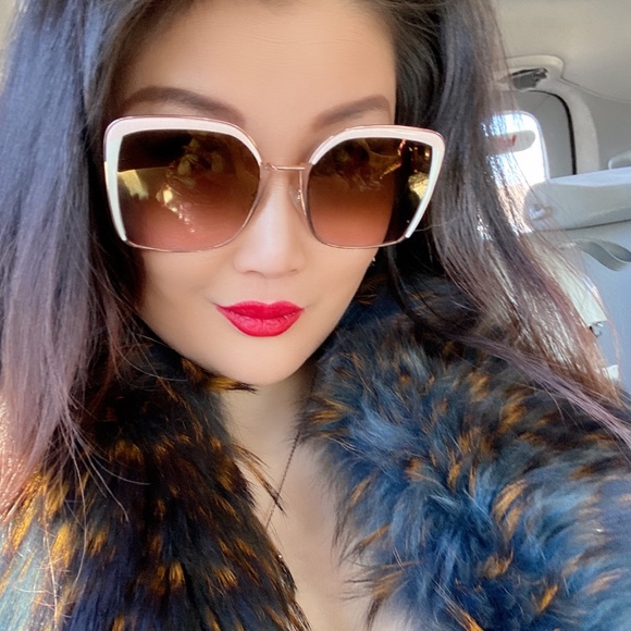 Meet your Posher, Bunny 🐇 - Picture 4 of 16